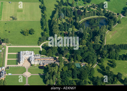 Althorp House et le lac Oval, domaine familial Earl Spencer et parc, Great Brington, Northamptonshire vue aérienne des années 2007 2000 Royaume-Uni HOMER SYKES Banque D'Images