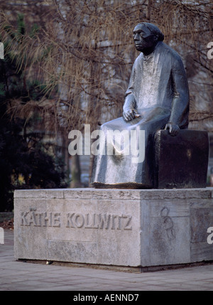Berlin, Prenzlauer Berg, Kollwitzplatz, Denkmal Käthe Kollwitz Banque D'Images