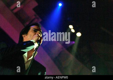 Nick Cave and the Bad Seeds en concert, Brixton Academy, Novembre 2004 Banque D'Images