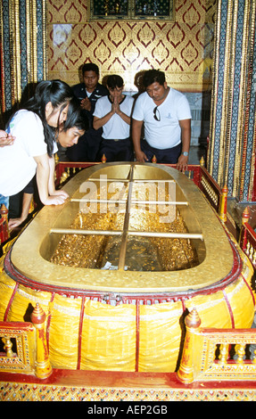 L'empreinte de bouddha, Wat Phra Phutthabat, Temple (Wat Phra Buddhabat), près de Lopburi, Thaïlande Province Saraburi Banque D'Images