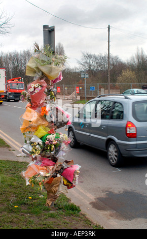 Lieux d'un accident de la route mortel. Banque D'Images