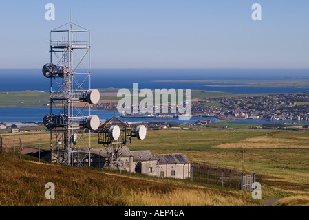 dh Wideforth Hill ST OLA ORKNEY télécommunications Relais micro-ondes antenne tour de données téléphone mât plat téléphone télécommunications tours télécom Écosse royaume-uni Banque D'Images
