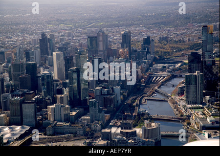 Vue aérienne du CBD de Melbourne, lieu de culte, la rivière Yarra et Bayside Banque D'Images