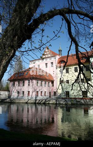 Bâtiments sur canal pittoresque Bydgoszcz Pologne Banque D'Images