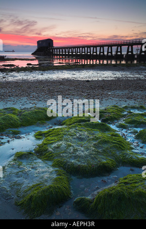 Bembridge lifeboat pier au lever du soleil, à l'île de Wight Banque D'Images