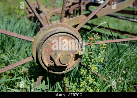 La rouille de l'équipement agricole agricole Union semoir Gressenhall farm Rural Life Museum Norfolk UK Banque D'Images