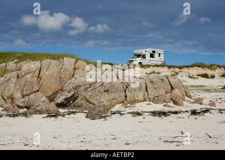 Calypso le camping-car garé près de la plage à Fidden ferme sur la côte sud de l'île de Mull Ecosse UK Banque D'Images