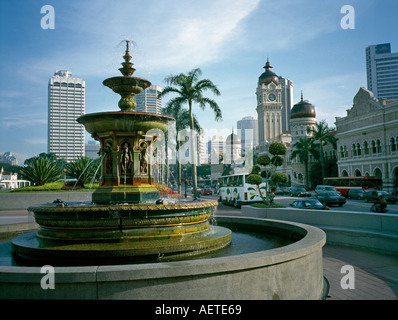 La Malaisie Kuala Lumpur Merkeda Square fountain Banque D'Images