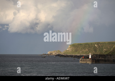 Cullen Bay, côte de Moray, Scotland UK Banque D'Images