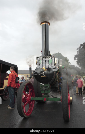 Moteur de traction à Masham Market Square North Yorkshire au cours de l'assemblée annuelle de rallye à vapeur Banque D'Images