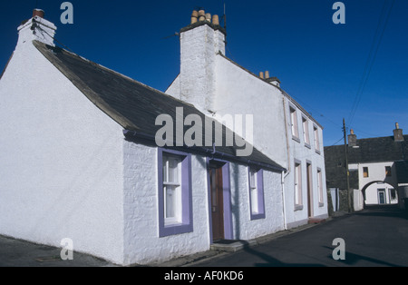 Chalet traditionnel en pierre blanche Whithorn Ecosse Banque D'Images