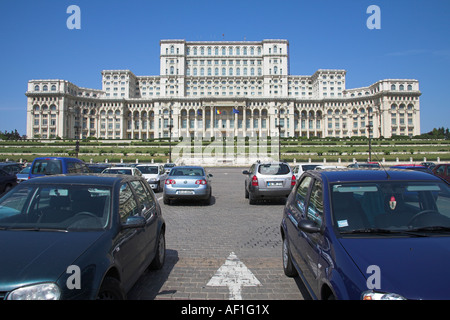 Palais du Parlement, aussi connu en tant que peuples Palace, Casa Poporului, Bucarest, Roumanie Banque D'Images