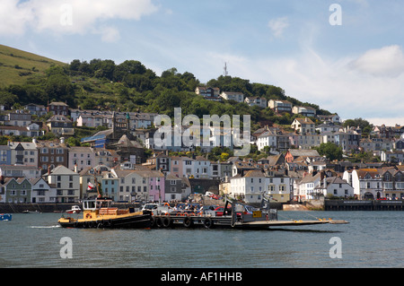 Vue vers Dartmouth prises depuis la basse ferry dartmouth Devon, Angleterre europe uk Banque D'Images