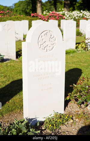 Dutch world war 2 tombes de guerre du Commonwealth au cimetière militaire Oosterbeek près de Arnhem aux Pays-Bas l'Europe Banque D'Images