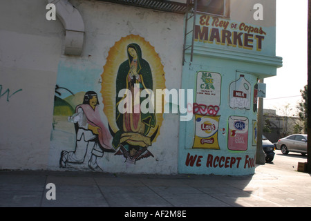 Madonna murale sur le côté d'un marché Banque D'Images