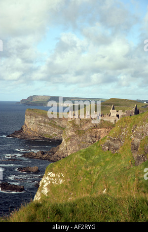 Le Château de Dunluce Côte d'Antrim Banque D'Images
