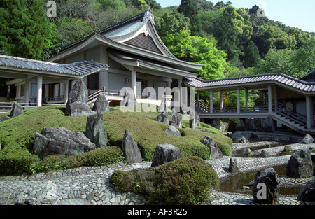 Rock Garden à Matsunoo Shrine Kyoto au Japon Banque D'Images