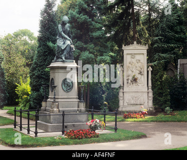 Tombe, memmorials pour Beethoven et Schubert - cementary Central, Vienne, Autriche Banque D'Images