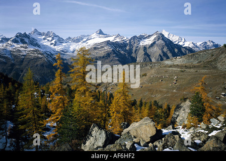 Géographie / voyages, Suisse, Valais, vue de l'Obergabelhorn, le Zinalrothorn vers Riffelalp et Additional-Rights Clearance-Info, Weisshorn--Not-Available Banque D'Images