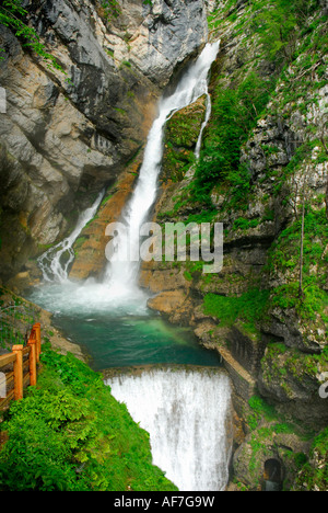 Cascade Savica est du lac Bohinj Slovénie Banque D'Images