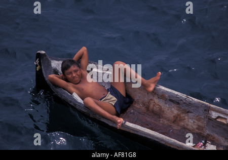 Les indiens Cuna îles San Blas Panama Banque D'Images