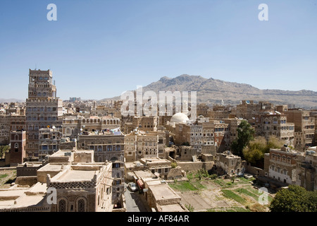 Maisons traditionnelles dans la vieille ville de Sanaa, Sanaa, Yémen Banque D'Images