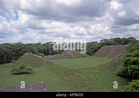 ALTUN HA BELIZE AMÉRIQUE CENTRALE D'août, les ruines de ce site Maya construit environ il y a 2000 ans, probablement à trading post Banque D'Images