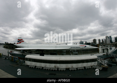 La British Airways Concorde la pièce à l'Intrepid Sea Air Space Museum new york new york USA Banque D'Images