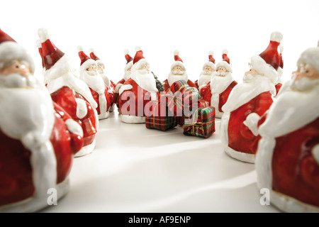 Santa Claus figurines Banque D'Images