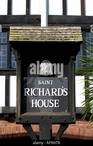 Inscrivez-vous sur Saint Richard's House, Droitwich, Worcestershire, Angleterre, RU Banque D'Images