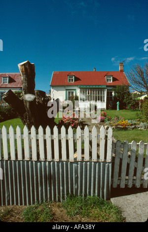 Maison typique à Port Stanley, capitale des Malouines Atlantique sud à Port Stanley derrière Banque D'Images