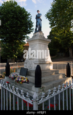 Statue commémorative de la première guerre mondiale en dordogne france Banque D'Images