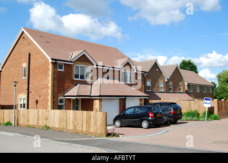 Nouveau lotissement privé, Surrey, Angleterre, Royaume-Uni Banque D'Images