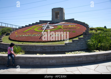 Horloge fleur Niagara sur le lac Niagara Parkway Banque D'Images