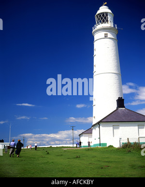 Nash Point LIghthouse, la côte du Glamorgan, Vale of Glamorgan, Pays de Galles, Royaume-Uni. Banque D'Images
