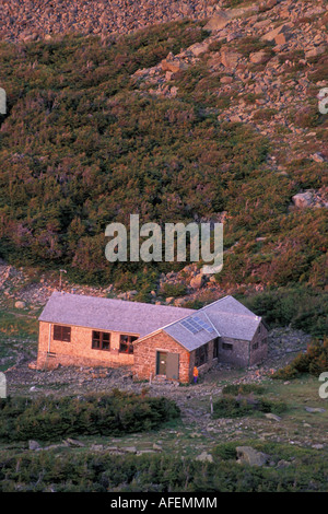 Mont Madison hut AMC, soir d'été, White Mountain National Forest, New Hampshire Banque D'Images