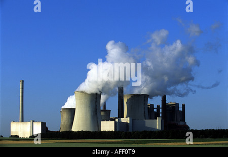 RWE Power, Neurath thermique au charbon à Grevenbroich, près de Cologne, Allemagne. Banque D'Images