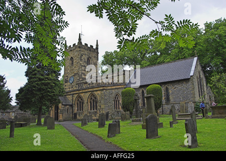 L'église paroissiale de St Laurent. Eyam, Derbyshire, Royaume-Uni. Banque D'Images