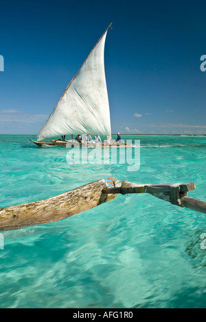 Est-africaine traditionnelle à Dhow sur l'Océan Indien, Zanzibar, Jambiani Banque D'Images