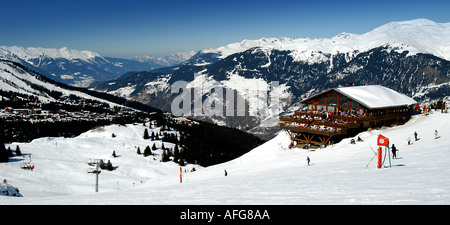 Le Bel Air restaurant de montagne, Courchevel, France en hiver Banque D'Images