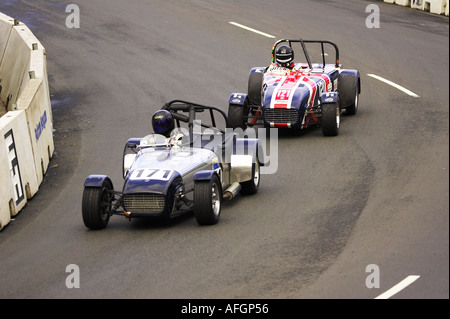 Caterham Super Seven et Leitch Super Sprint Classic Street Racing Dunedin ile sud Nouvelle Zelande Banque D'Images