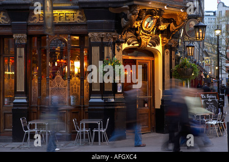 London pub traditionnel nr Covent Garden le West End London UK Banque D'Images