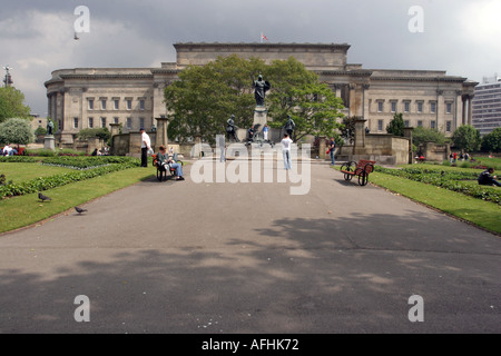 St John's Garden et St George's Hall, Liverpool Banque D'Images