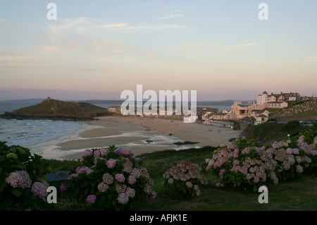 L'île ou St Ives et plage de Porthmeor tête de l'île Cornwall Godrevy Banque D'Images