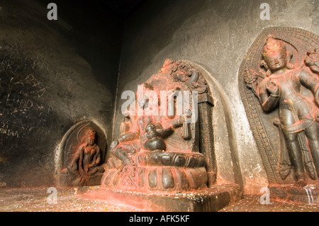 Au Temple de Swayambhunath Stupa Swayambhunat Katmandou Népal Asie SWAYAMBUNATH Katmandou Banque D'Images