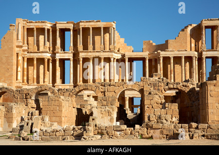 Vue de l'arrière de l'Théâtre restauré à Sabratha, Libye. Banque D'Images