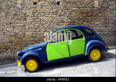 Voiture classique français Citroën 2hp france campagne Banque D'Images