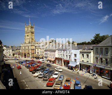 Go - GLOUCESTERSHIRE : la Place du Marché historique de Cirencester Banque D'Images