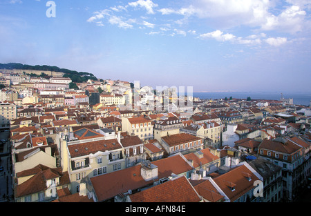 Portugal Lisbonne Skyline de Lisbonne de l'ascenseur de Santa Justa Lisbonne Portugal Banque D'Images