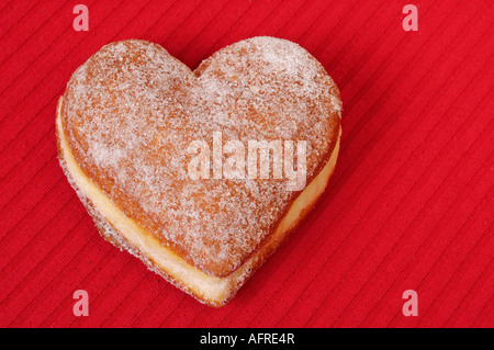 Cruller en forme de cœur Banque D'Images